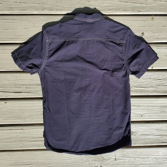INC (Macy's) Mens Short Sleeve Button Shirt with contrast stitch and details - Picture 2 of 4